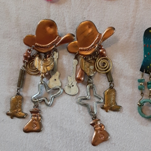 🌹9 pairs bundle earrings beaded mixed metal - Picture 4 of 7